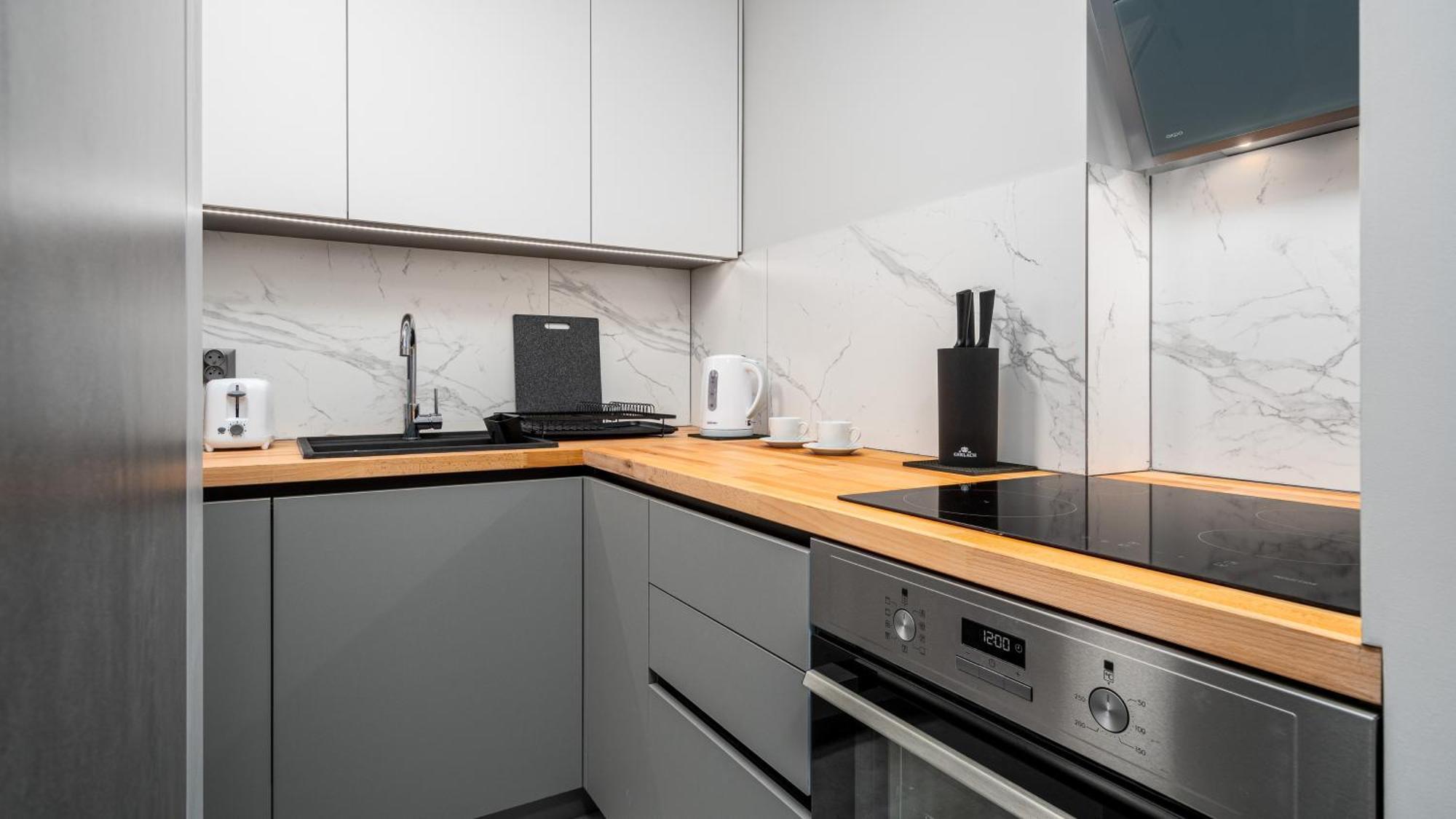 Zlota Centre By Sun & Snow Apartment *